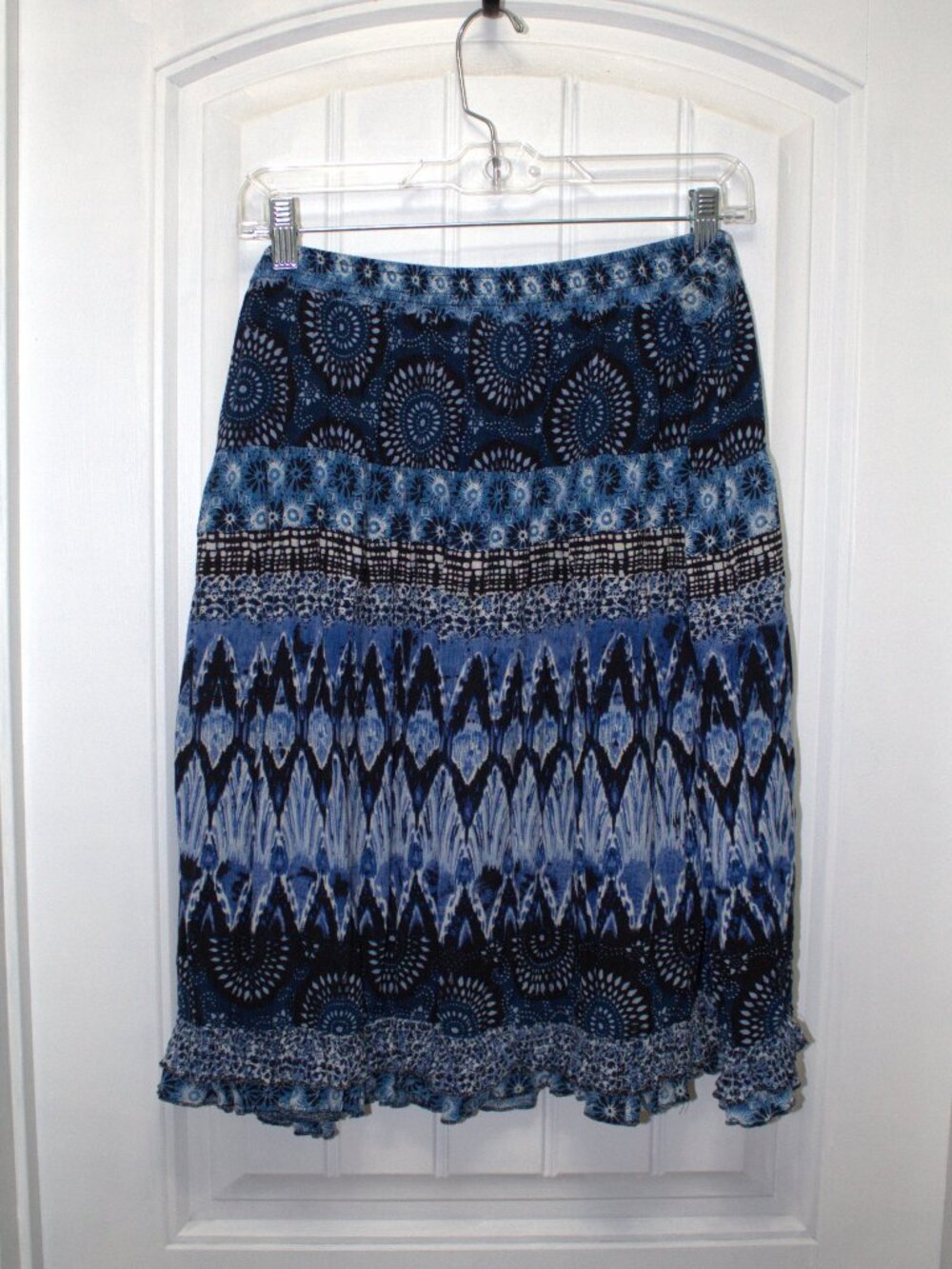 Dressbarn Women's 1X Blue Fit & Flare Skirt Ruffles Stretch Elastic Waist(27-18)